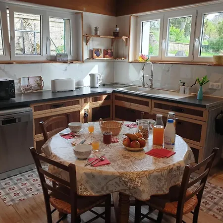 Le Lavoir Nyaraló *